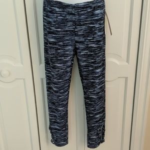 Blue and white leggings size large new with tags